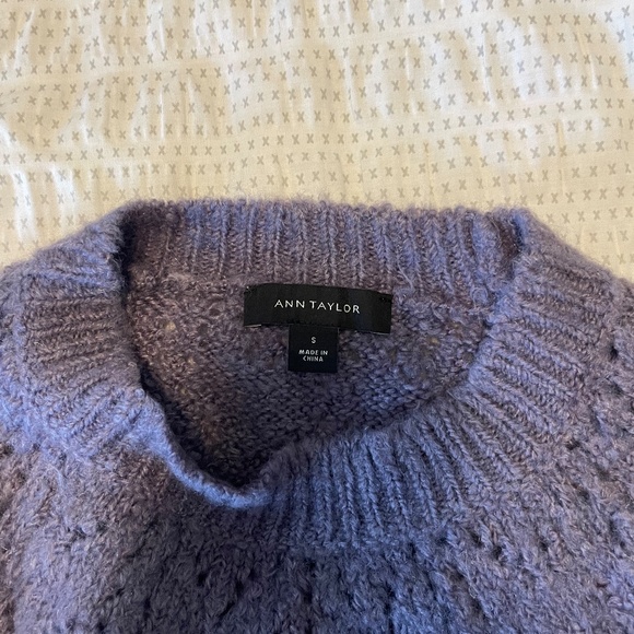 Ann Taylor sweater - Picture 3 of 3